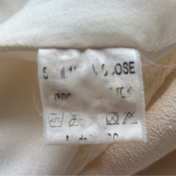 Ivory/Cream halter neck, lace-trimmed V-shaped Summer Mini Dress Woman’s Size 8 - Picture 9 of 10